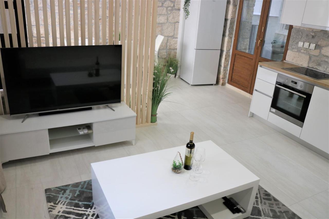 City Center Chic Apartments Baška Voda Esterno foto