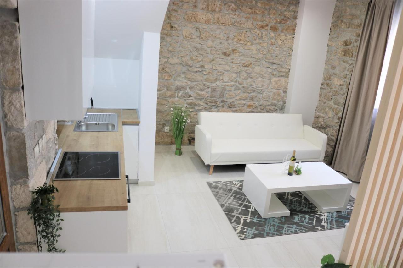 City Center Chic Apartments Baška Voda Esterno foto